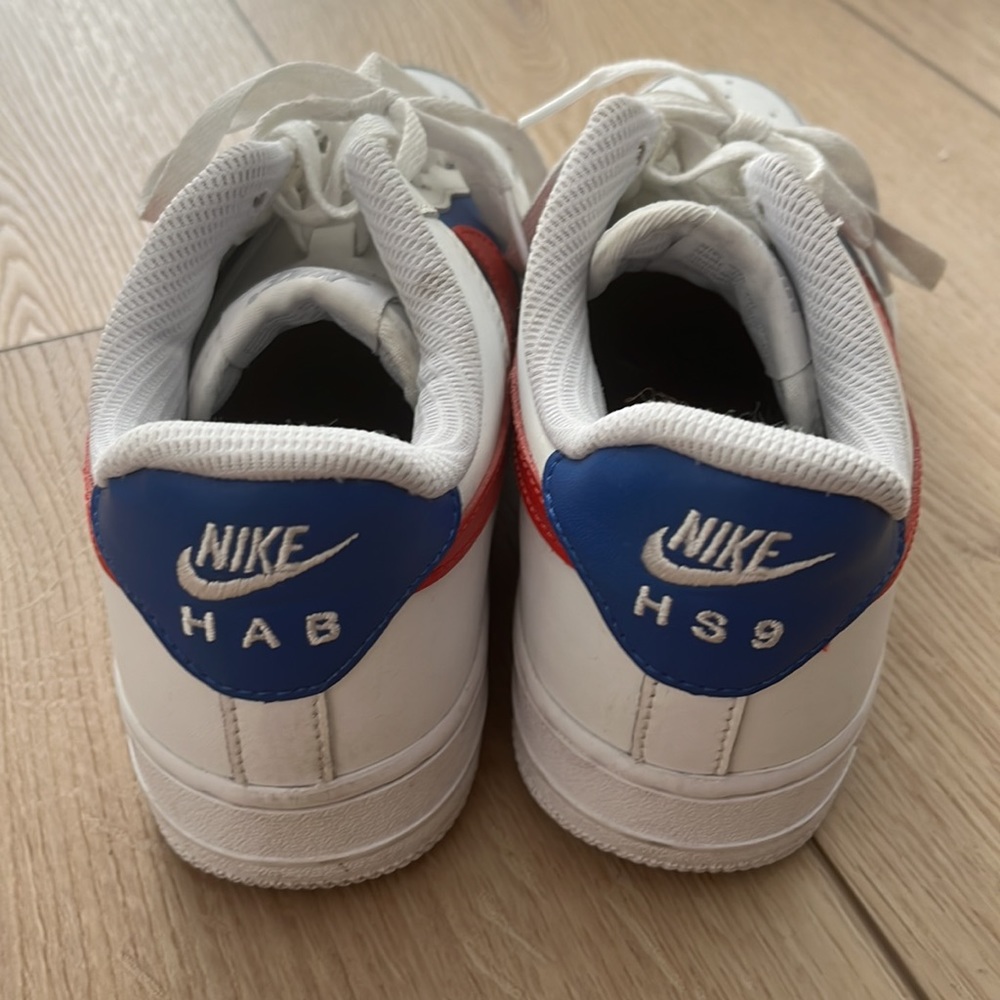 Custom airforce 1 - Picture 3 of 4